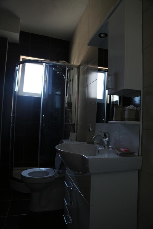 Hotel Antika พริเซรน ห้อง รูปภาพ